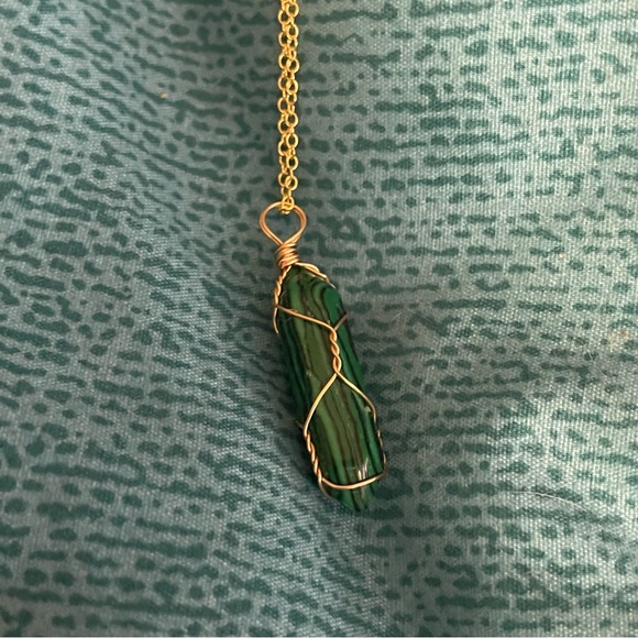 New Handmade Green Malachite 10k Gold Wire Wrapped S925 Silver Amulet Necklace - Picture 10 of 16